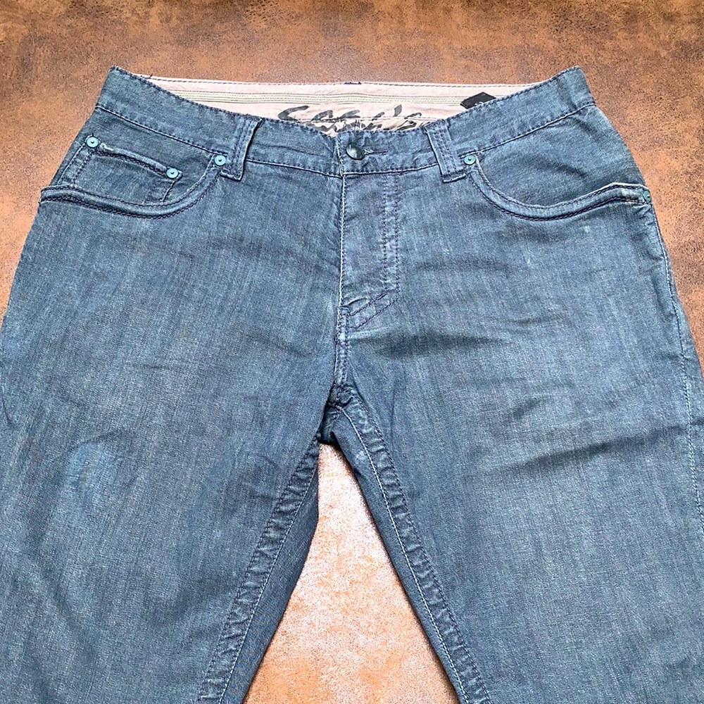 Stitch’s Size 38x30 100% cotton bootcut jeans.
